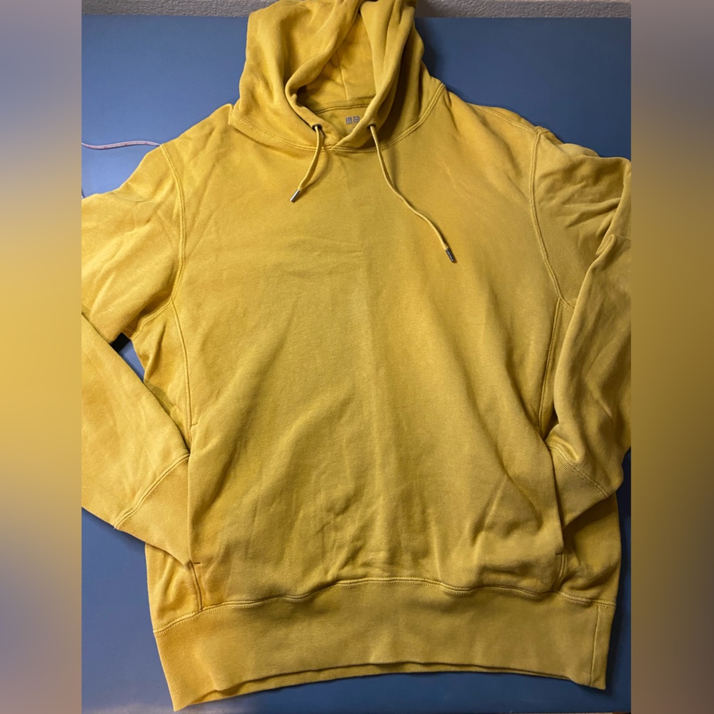 Uniqlo Mens Mustard Hoodie Sweatshirt Medium